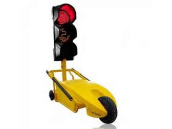 Feux de signalisation + panneaux