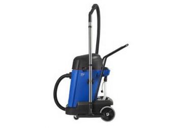 Aspirateur industriel eau/poussières 2 moteurs